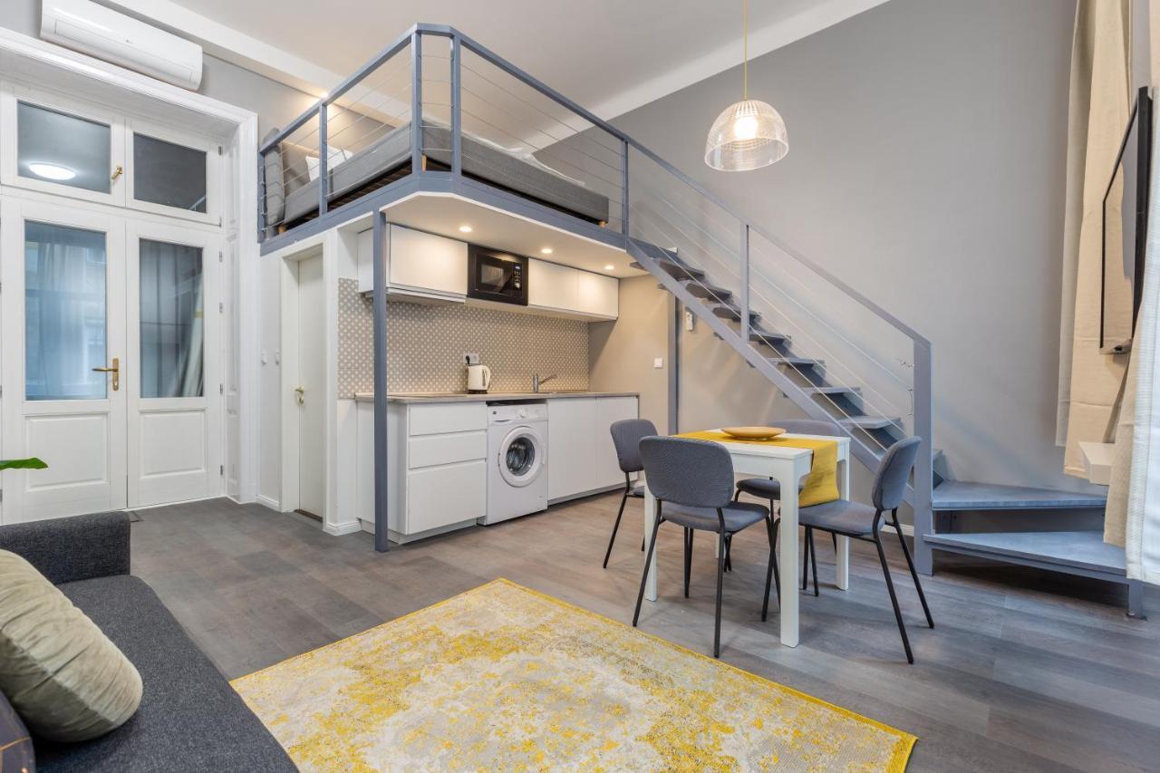 W33 - Prime Location - Comfortable Quality Apartments By Bqa Budapest Exterior photo